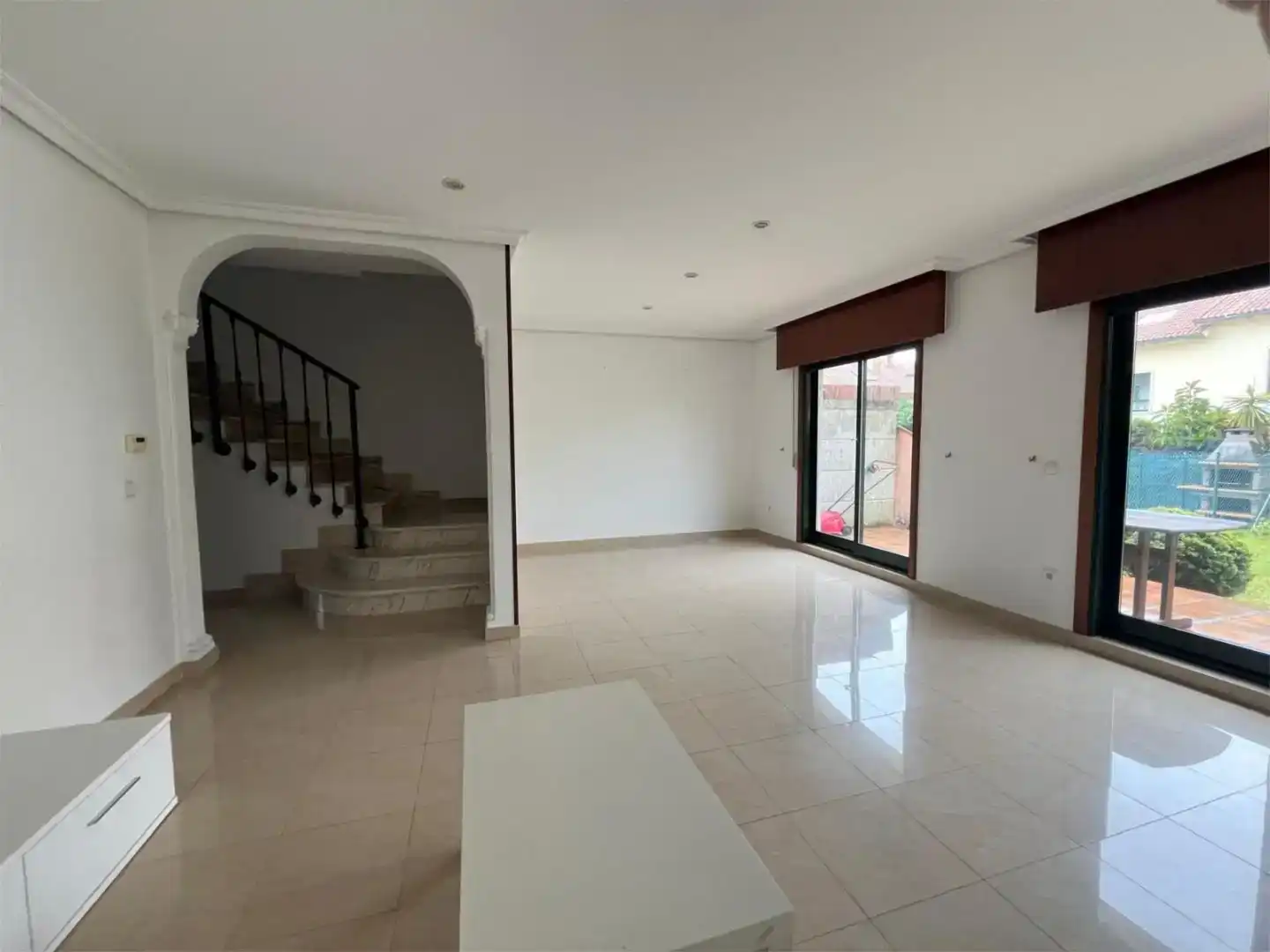 Casa adosada en venta en Nigrán con Aire acondicionado
