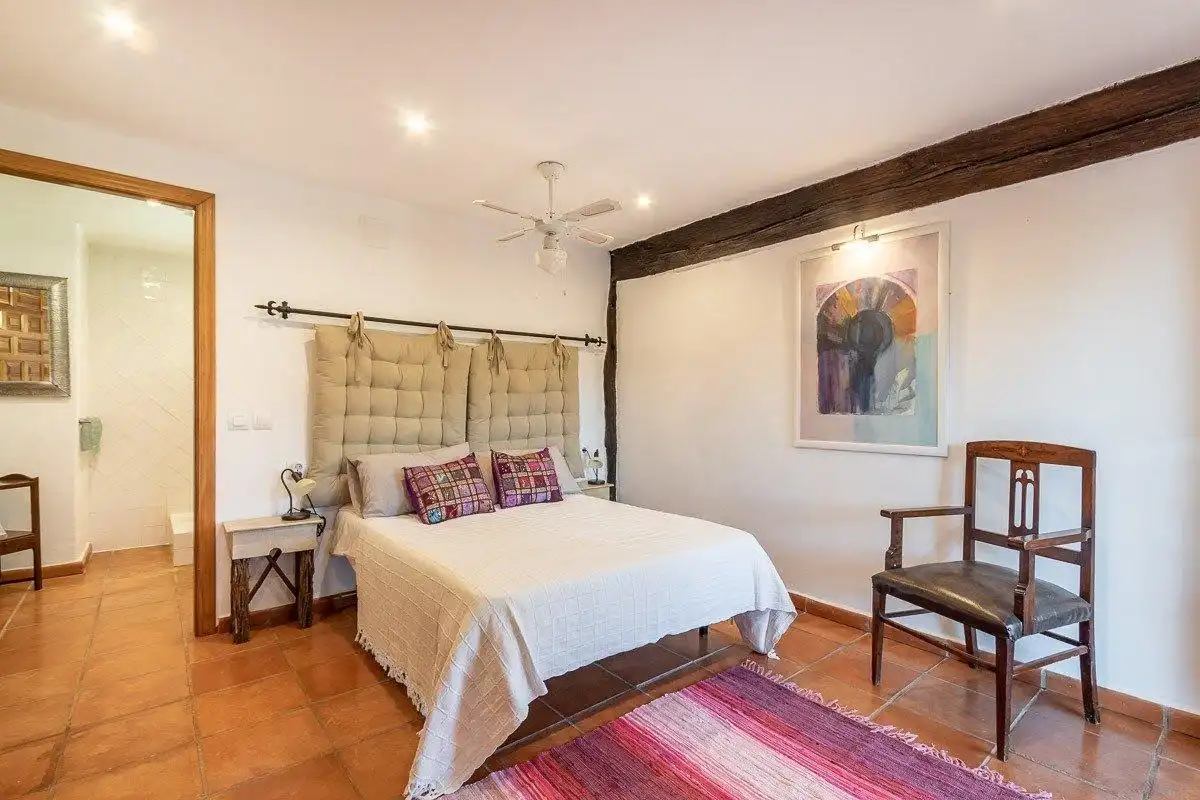 Schlafzimmer von Haus oder Chalet zum Verkauf in Alcalá la Real mit Klimaanlage, Heizung und Terrasse