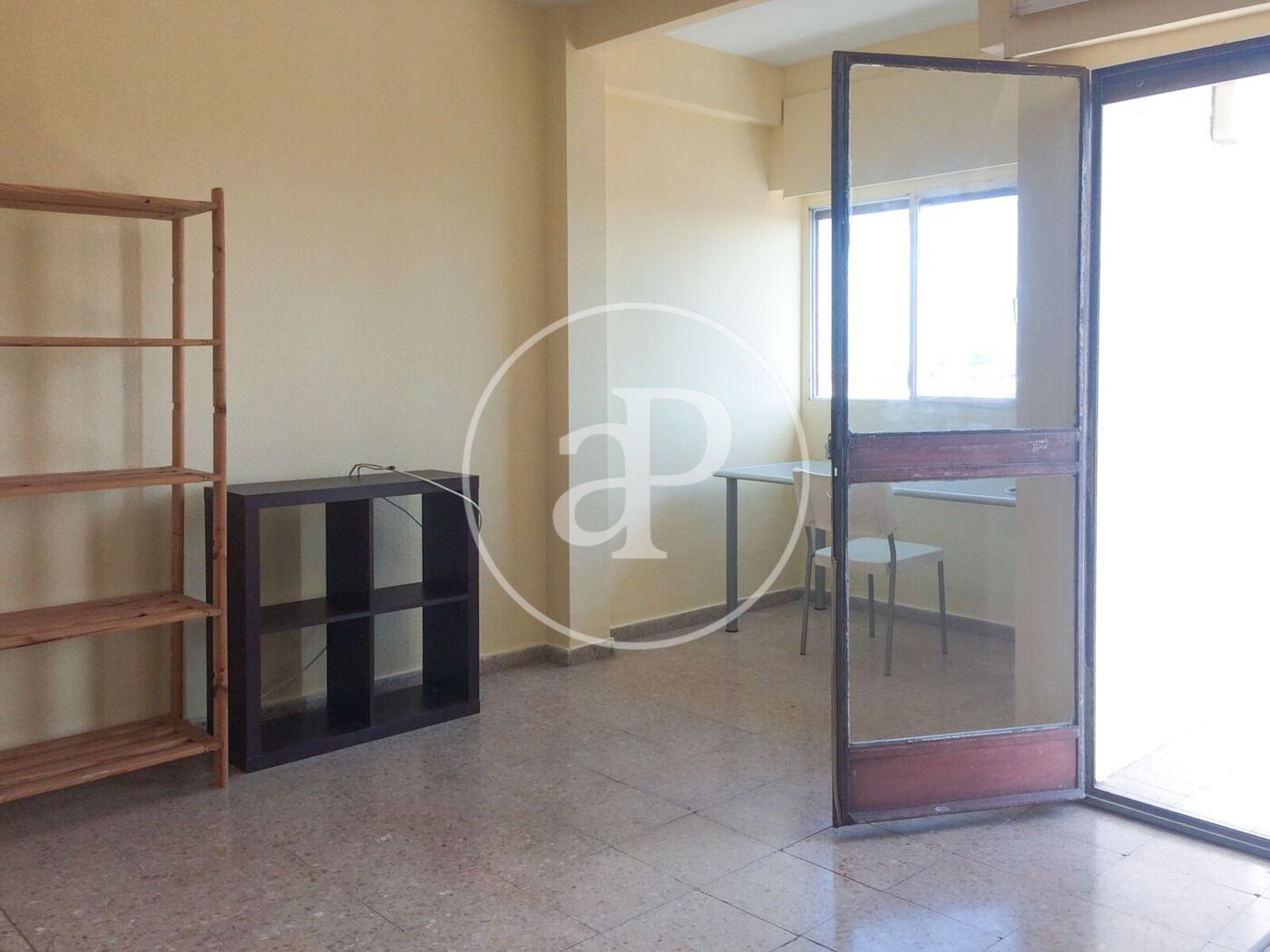 Flat for sale in  Valencia Capital  with Heating, Terrace and Balcony
