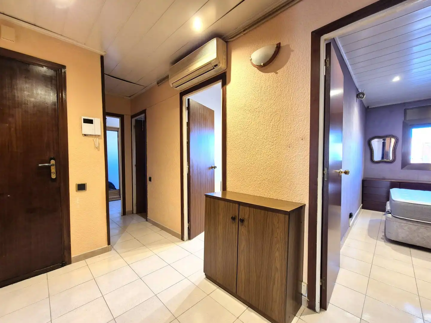 Piso en venta en Barcelona con Balcón