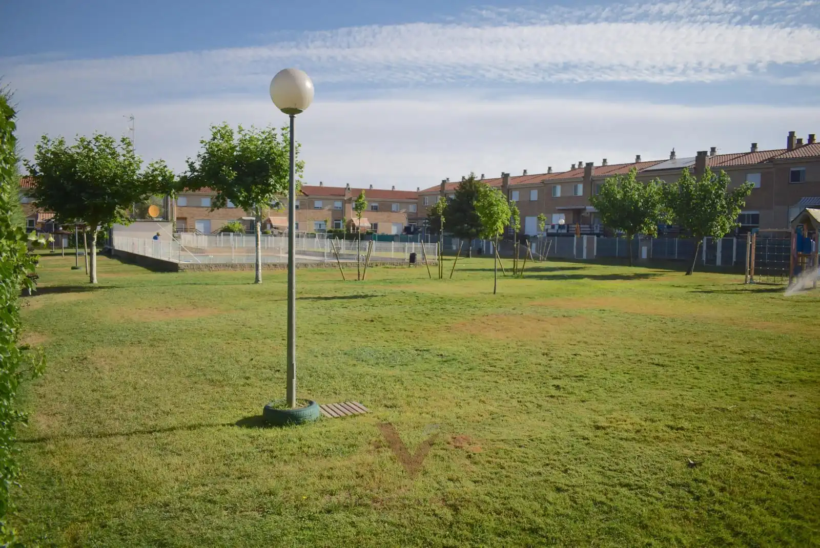 Casa adosada en venta en Monterrubio de Armuña con Calefacción, Jardín privado y Parquet