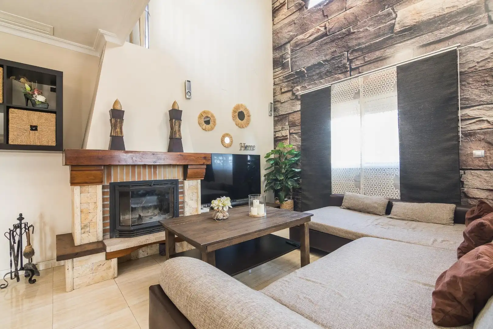 Living room of Houses for sale in Elche / Elx  with Air Conditioner, Heating and Private garden