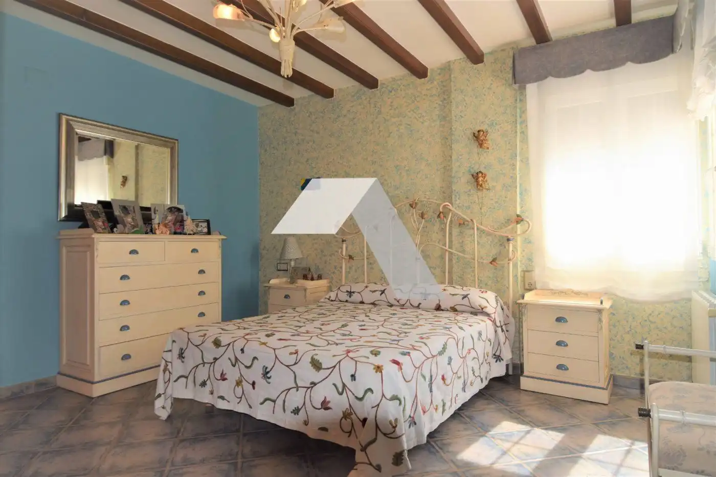 Houses for sale in Villamontes - Boqueres