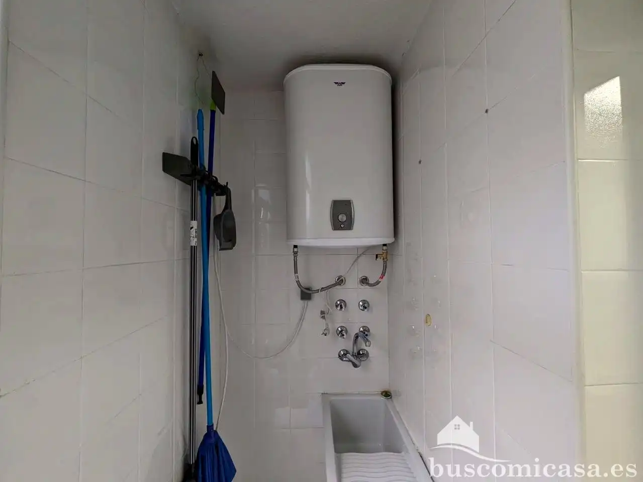 Baño de Planta baja de alquiler en Linares con Aire acondicionado y Amueblado