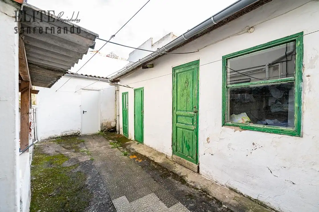 Vista exterior de Casa o chalet en venta en Santander con Calefacción, Jardín privado y Parquet