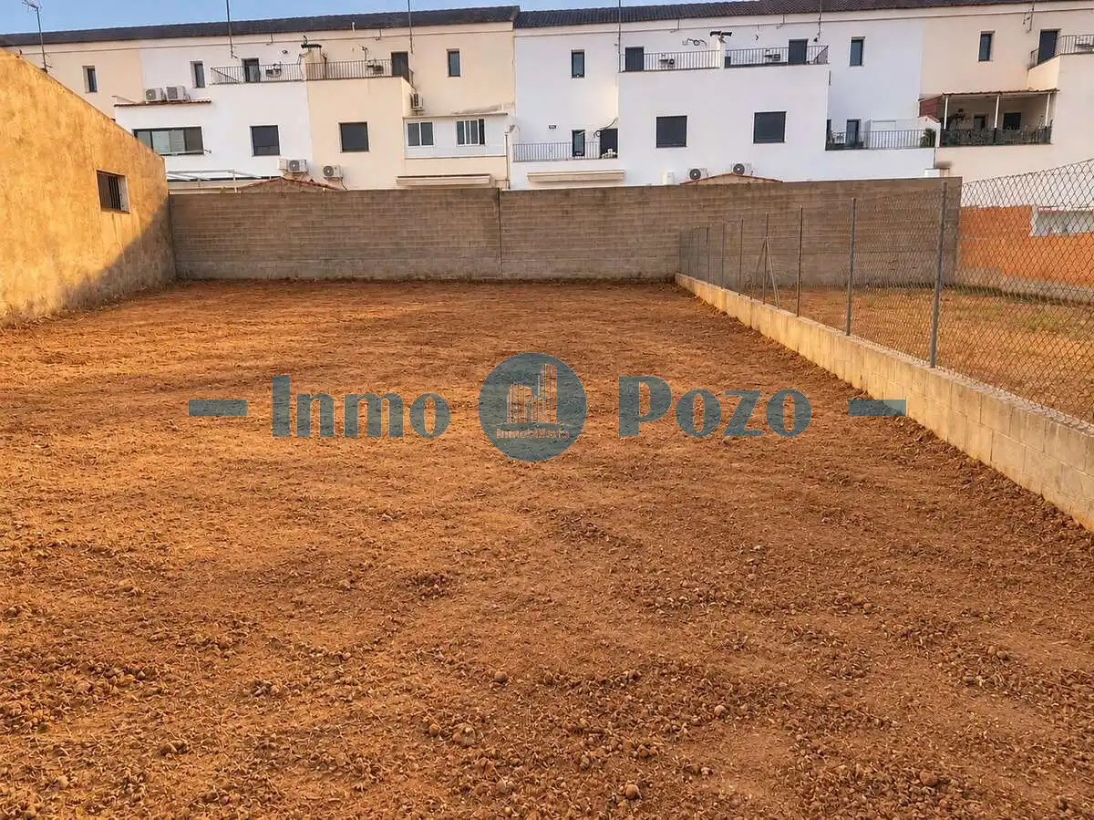 Terreno residencial en venta en Almendralejo, imagen 2