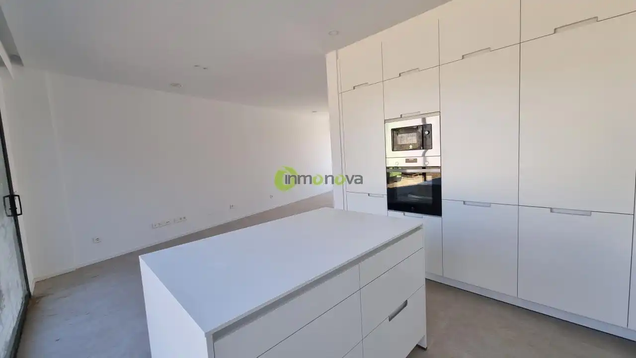 Cocina de Casa adosada en venta en Nigrán con Calefacción, Jardín privado y Terraza
