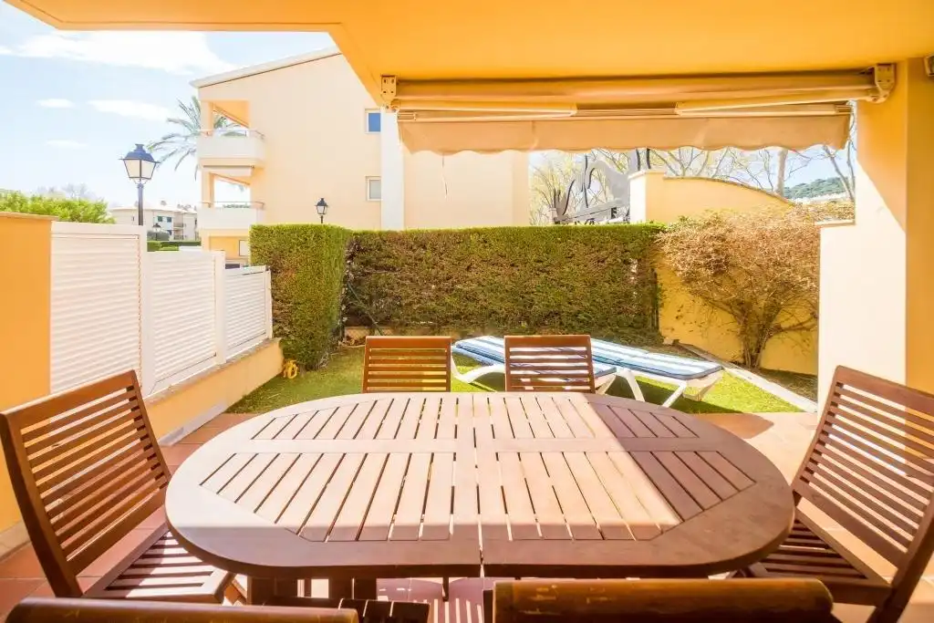 Terrassa de Planta baixa en venda en Castell d'Aro, Platja d'Aro i s'Agaró amb Calefacció, Jardí privat i Terrassa