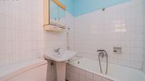 Bathroom of Country house for sale in San Martín de Valdeiglesias