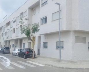 Exterior view of Flat for sale in Quartell  with Storage room and Oven