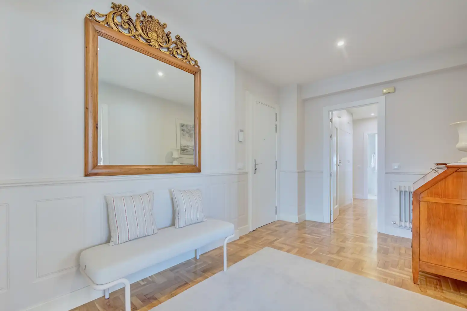 Flat for sale in  Pamplona / Iruña  with Air Conditioner, Heating and Parquet flooring