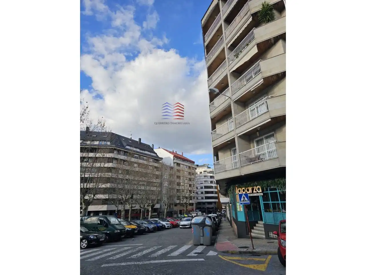 Außenansicht von Garage zum Verkauf in Ourense Capital 