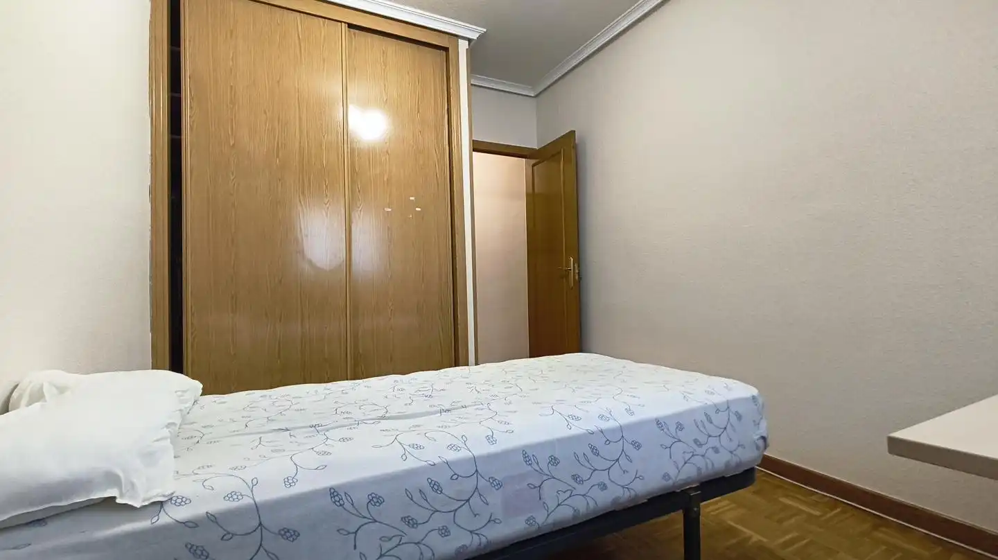 Dormitori de Planta baixa de lloguer en Madrid amb Aire condicionat, Calefacció i Parquet