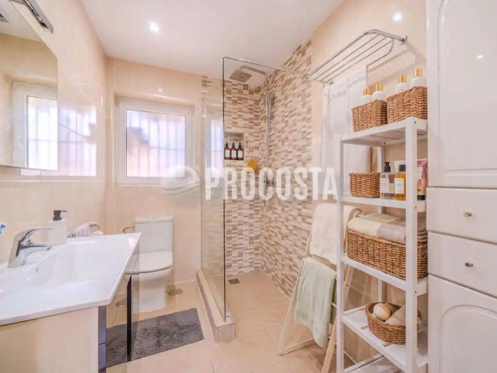 Haus mit Pool zum Verkauf in Avenida los Pinos, imagen 24