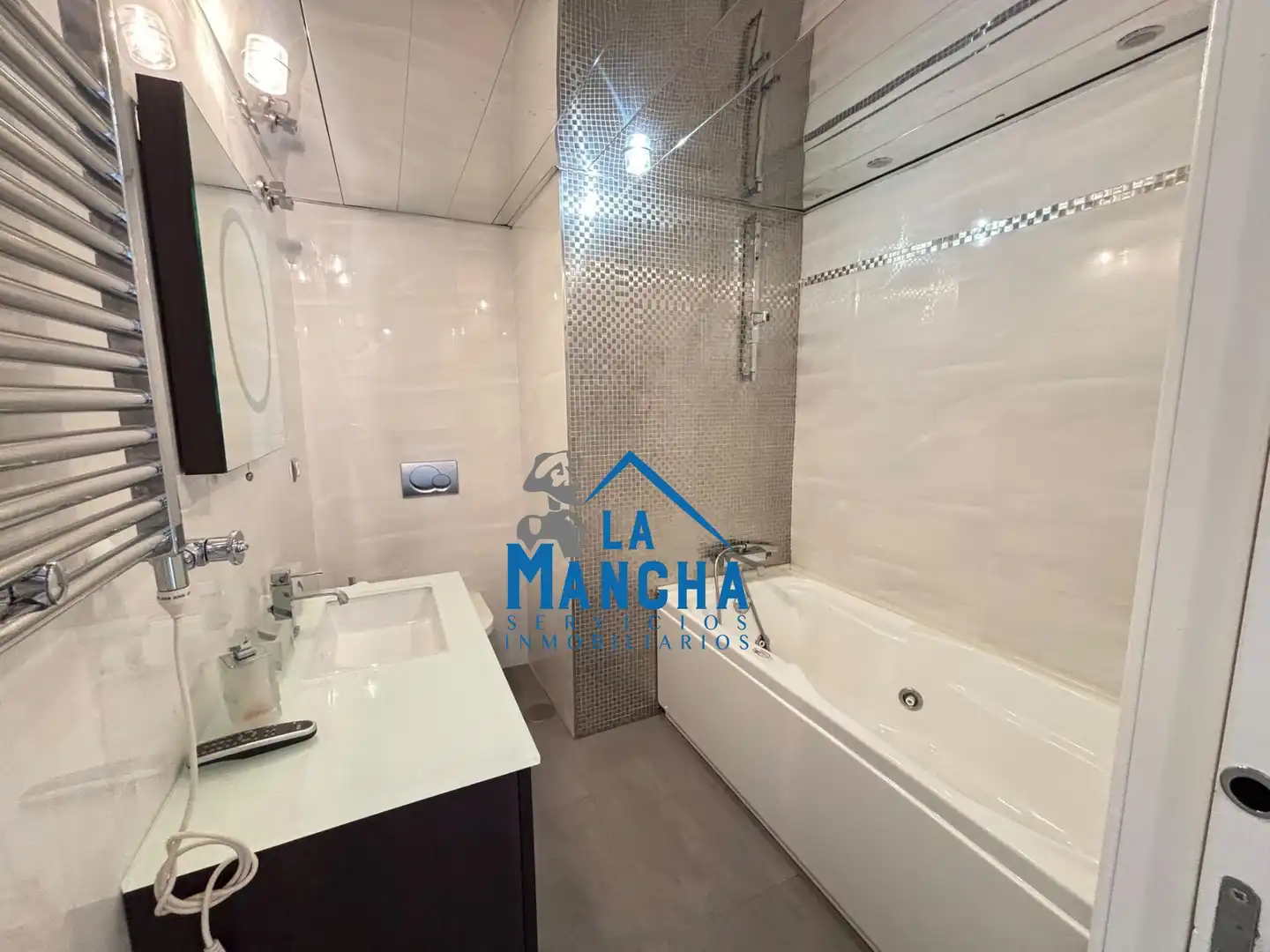 Baño de Piso en venta en Carretas - Pajarita