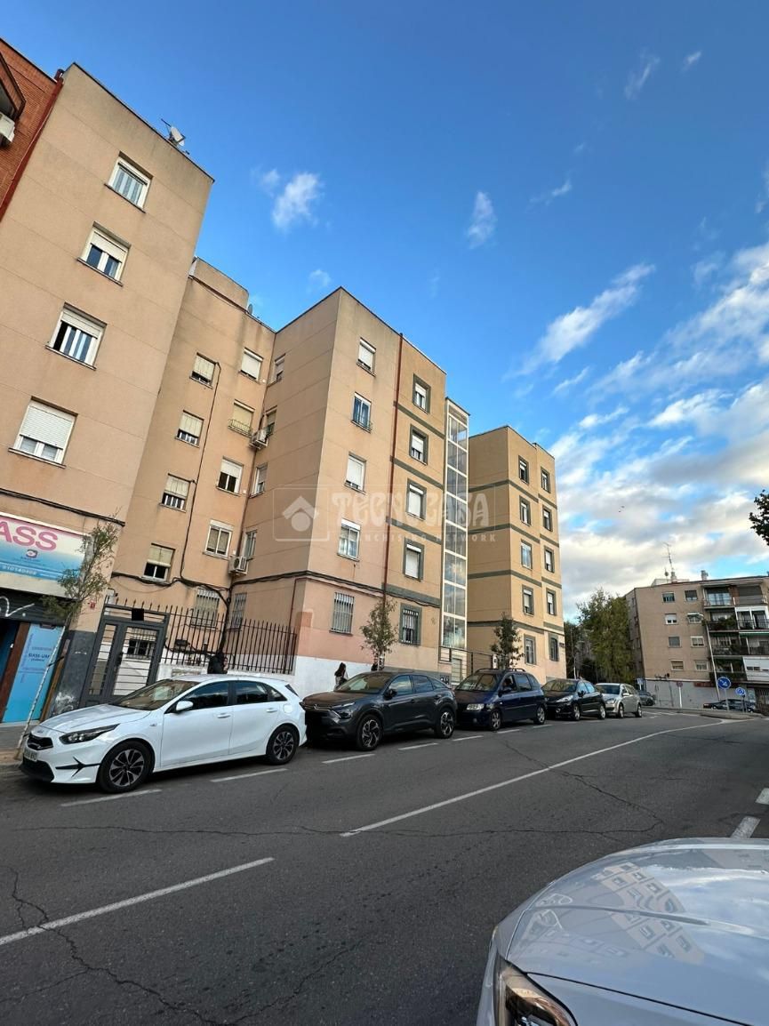 Flat for sale in Puerta Bonita, Carabanchel