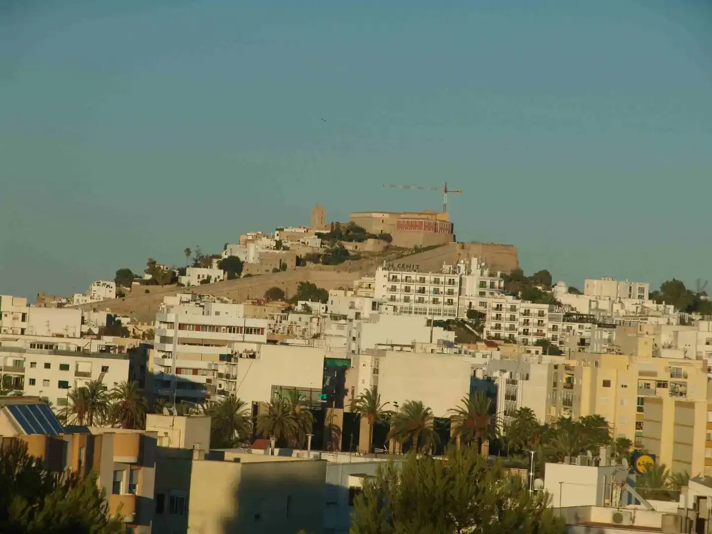 Vista exterior de Ático en venta en Eivissa con Aire acondicionado, Jardín privado y Trastero