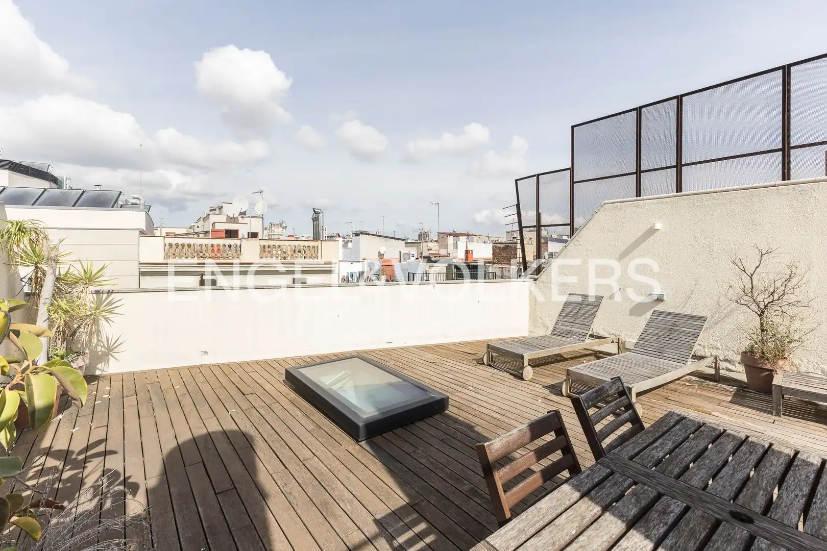 Terraza de Piso en venta en Barcelona con Calefacción, Jardín privado y Parquet