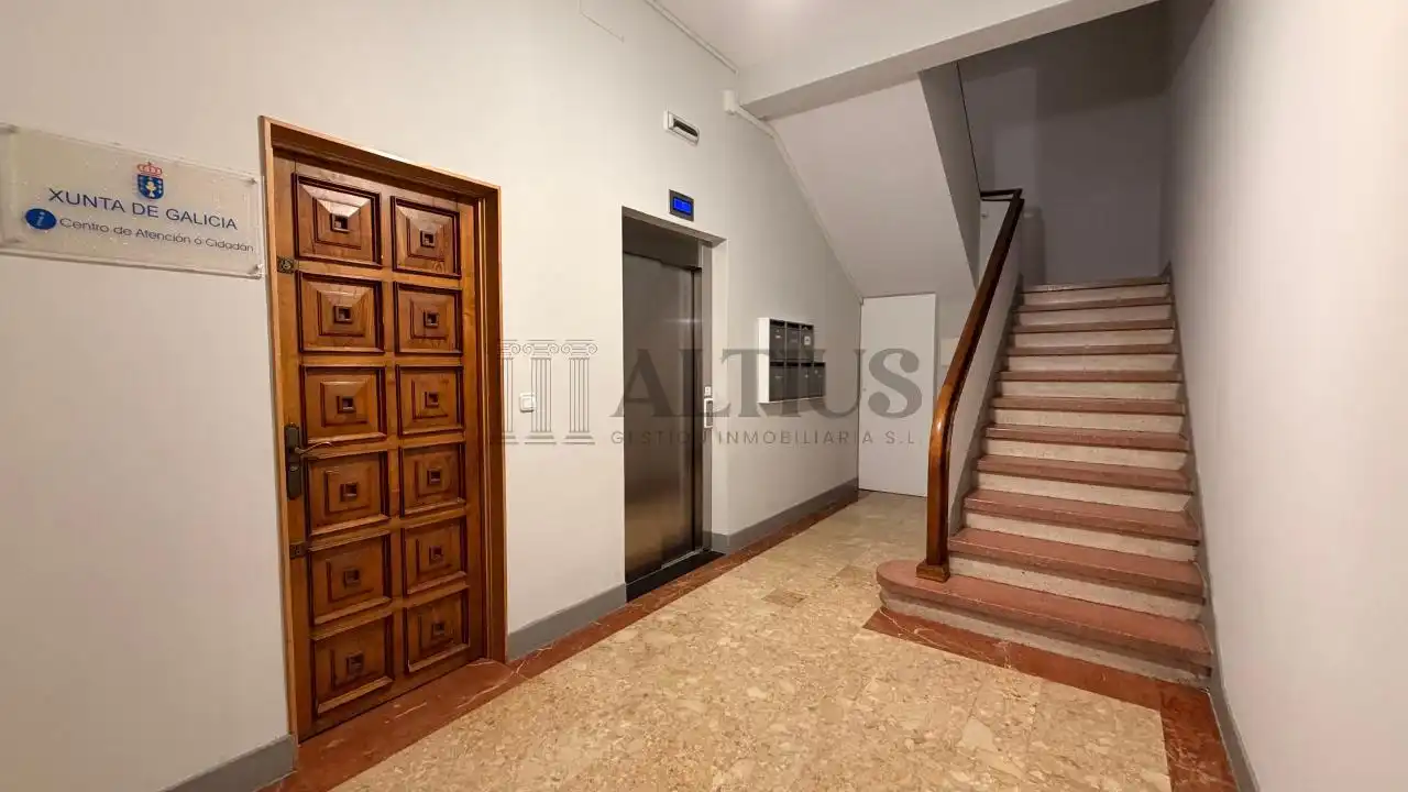 Flat for rent in Santiago de Compostela   with Heating