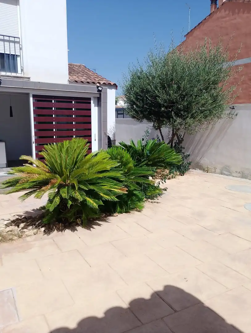 Terrassa de Casa adosada en venda en La Pobla de Vallbona