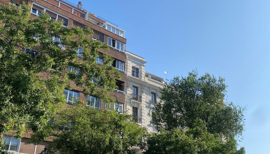 Foto 1 de Piso en venta en Ibiza de Madrid, Madrid