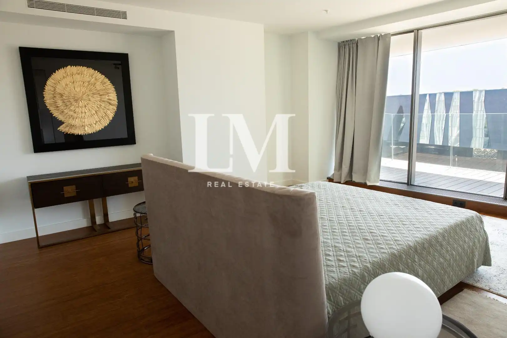 Bedroom of Apartments for rent in Barcelona  with Air Conditioner, Private garden and Terrace
