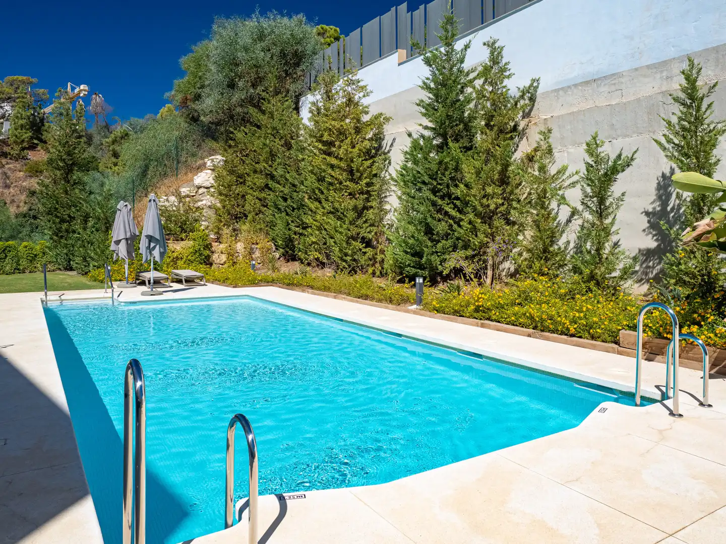 Piscina de Apartamento en venta en Benahavís con Aire acondicionado, Terraza y Piscina