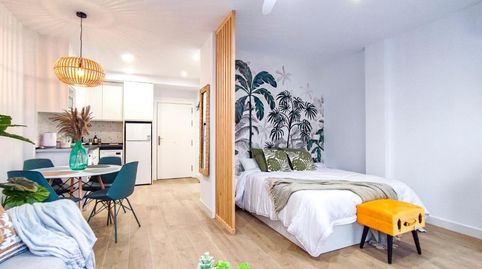 Foto 3 de Apartamento en venta en Avenida Jardines las Golondrinas, Romana Playa, Marbella