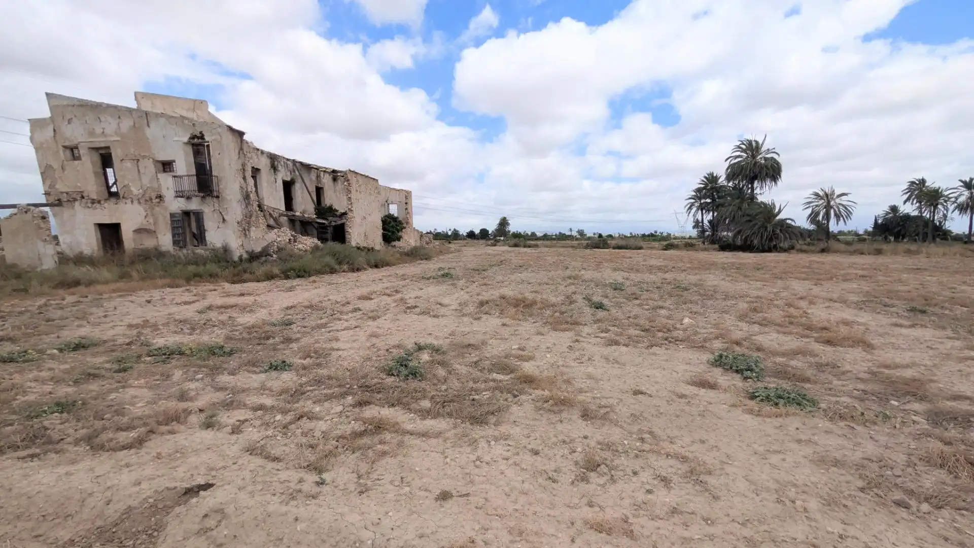 Terreno residencial en venta en La Foia - Daimés - Asprella