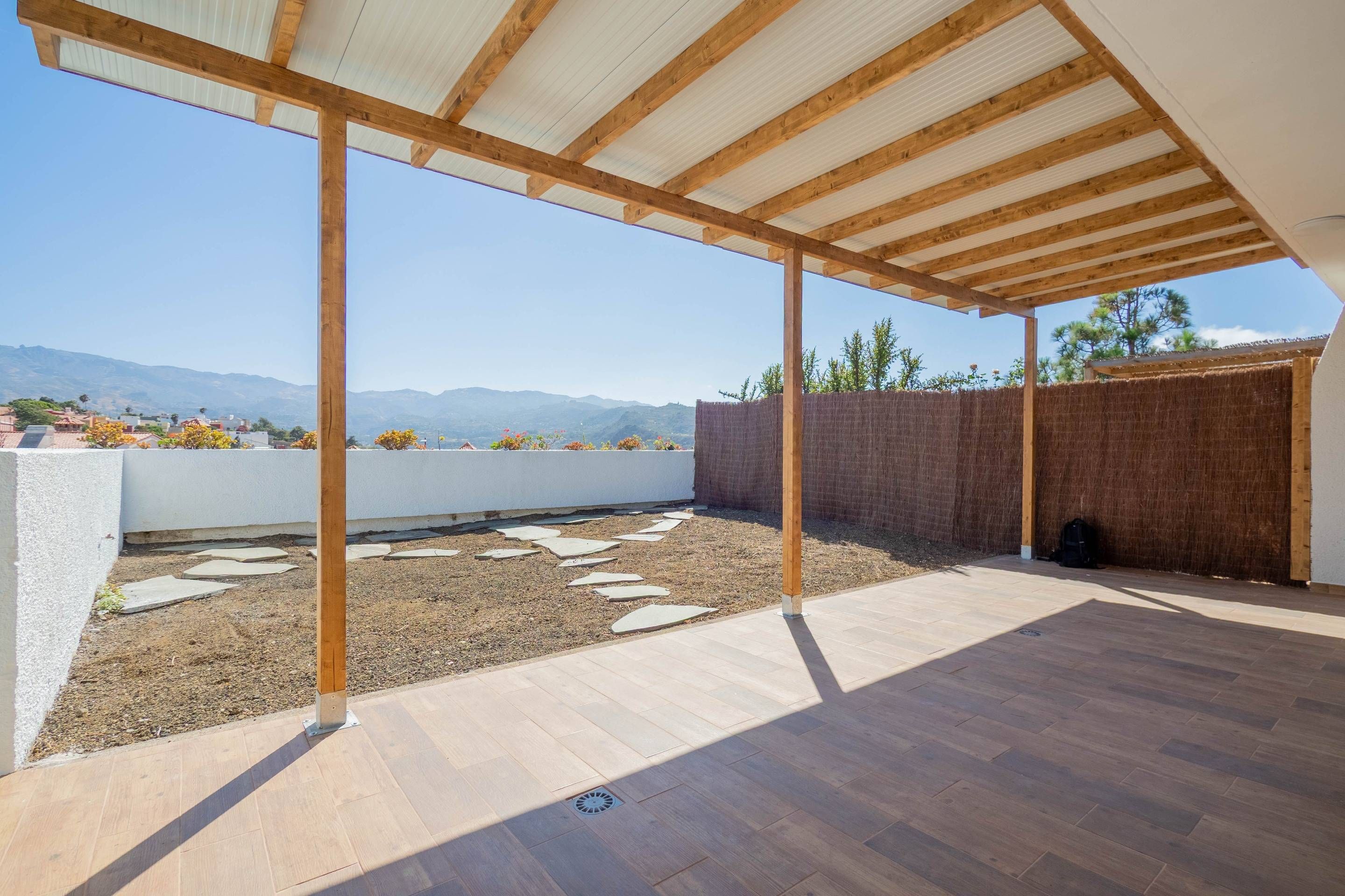 Terrace of Single-family semi-detached to rent in Santa Brígida  with Private garden