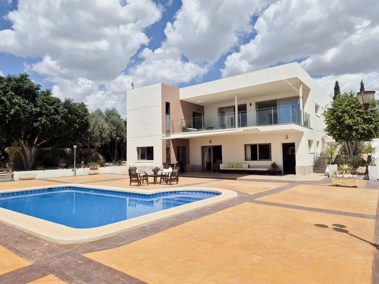 Swimming pool of House or chalet for sale in Elche / Elx  with Community pool