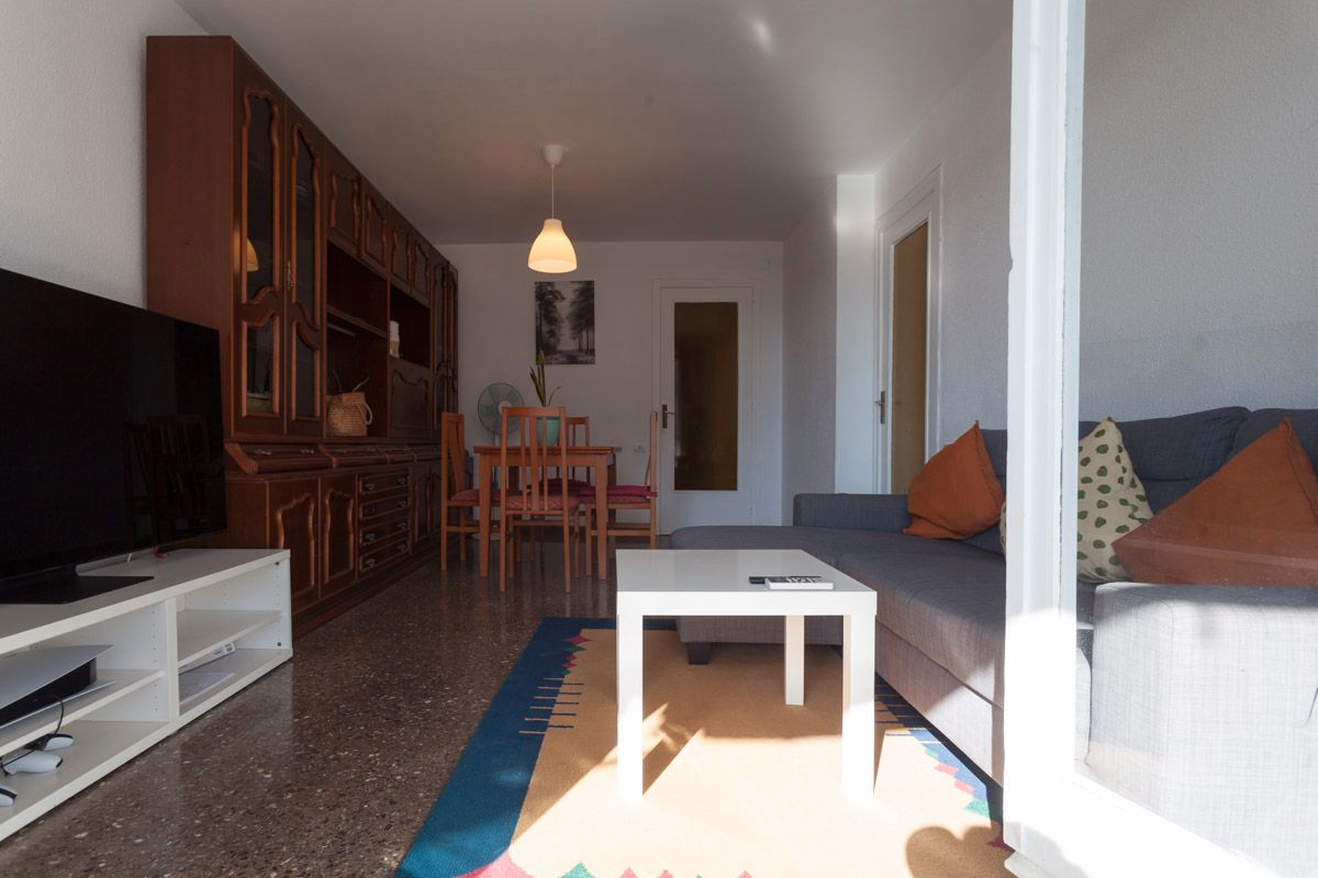 Sala d'estar de Àtic en venda en L'Hospitalet de Llobregat amb Balcó