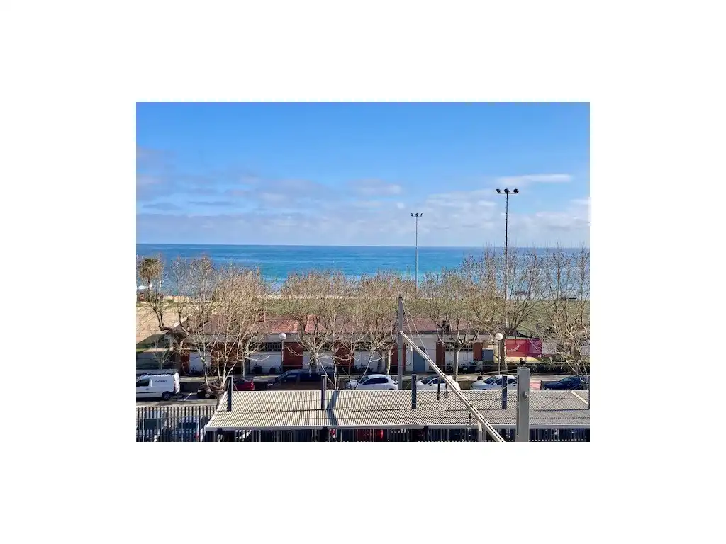 Dúplex amb terrassa en venda a Calle Anselm Clave