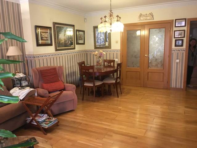 Piso en Venta en Avenida Andorra en Nou Eixample Nord