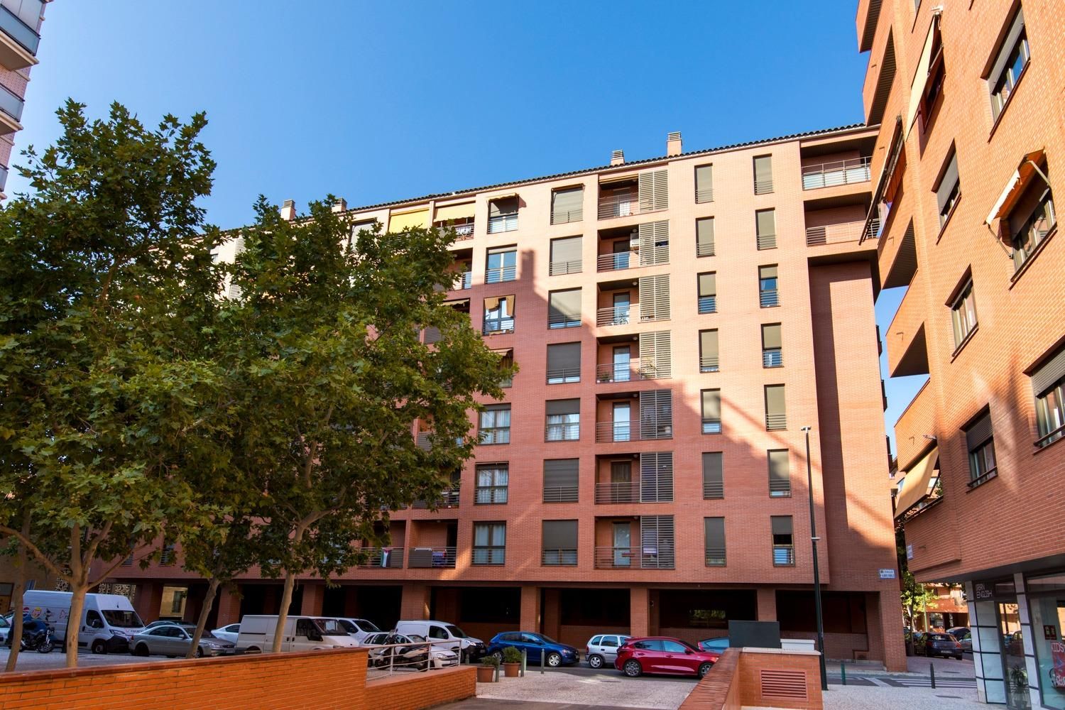 Exterior view of Flat for sale in  Zaragoza Capital  with Heating, Terrace and Storage room