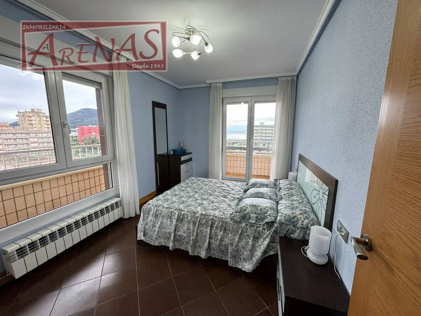 Habitación de Piso en venta en Laredo con Calefacción, Jardín privado y Parquet
