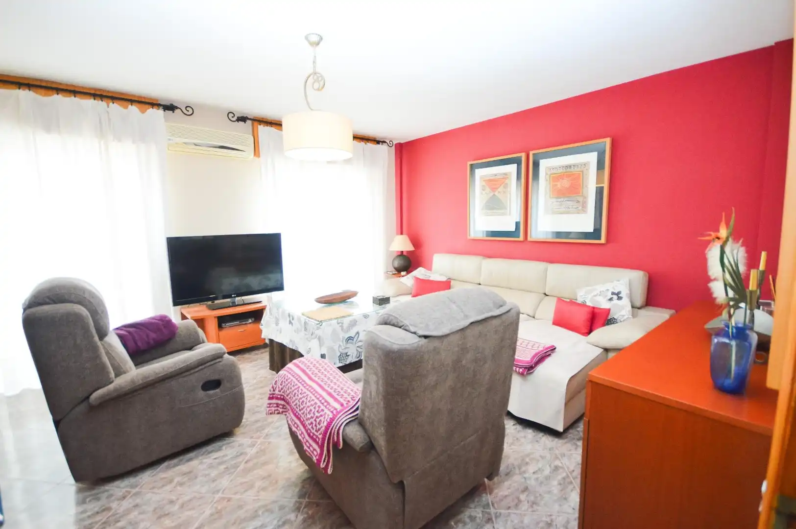 Sala de estar de Casa o chalet en venta en Gádor con Aire acondicionado, Terraza y Balcón
