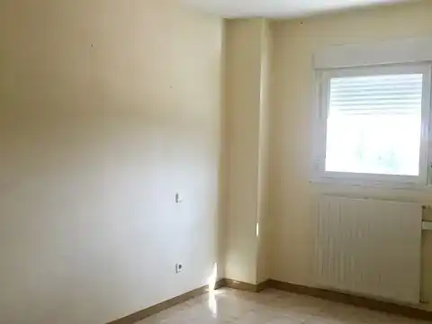 Habitación de Piso en venta en Móstoles con Aire acondicionado
