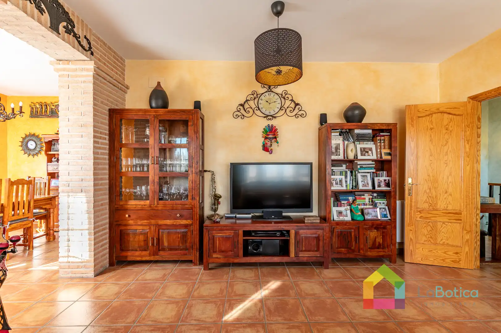 Sala d'estar de Casa o xalet en venda en Nambroca amb Aire condicionat, Calefacció i Jardí privat