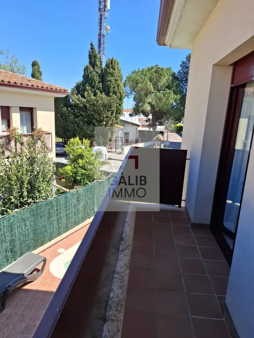 Balcony of Detached homes for sale in Vila-sacra  with Air Conditioner, Heating and Terrace