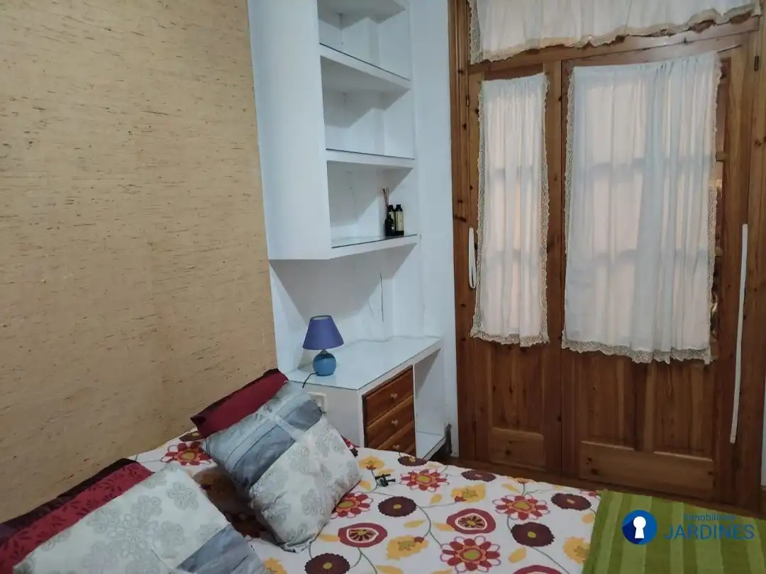 Bedroom of Flat for rent in Bilbao   with Heating