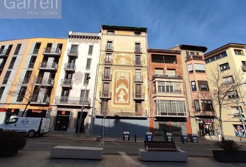 Foto 1 de Edificio en venta en Rb Passeig 
 Vic (barcelona), Centre, Barcelona