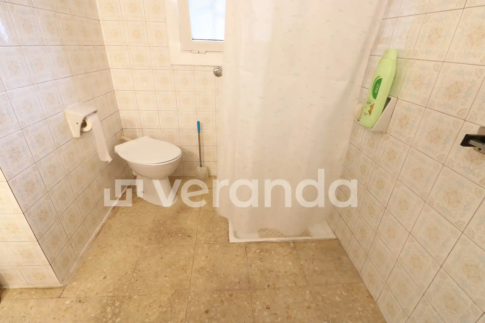 Badezimmer von Einfamilien-Reihenhaus zum Verkauf in Ripollet mit Abstellraum