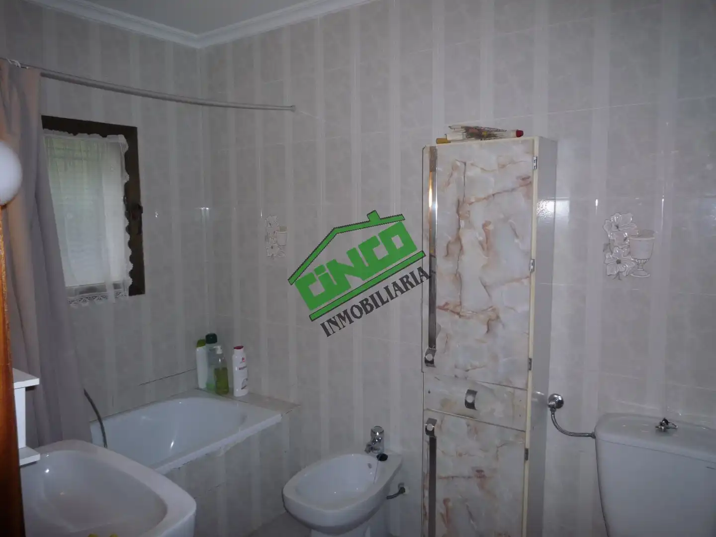 Baño de Casa o chalet en venta en Peñascosa con Jardín privado