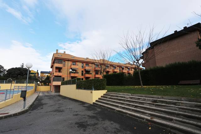 Dúplex en Venta en Navalquejigo - Los Arroyos