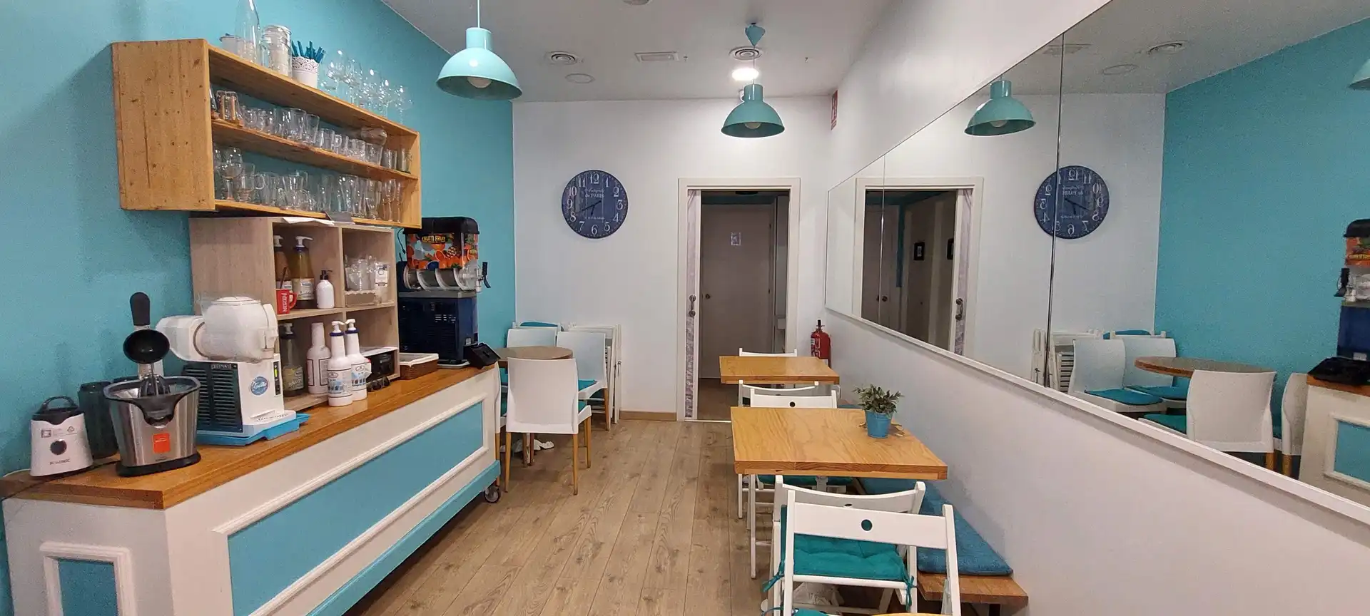Dining room of Commercial properties for rent in Salou  with Air Conditioner, Terrace and Furnished