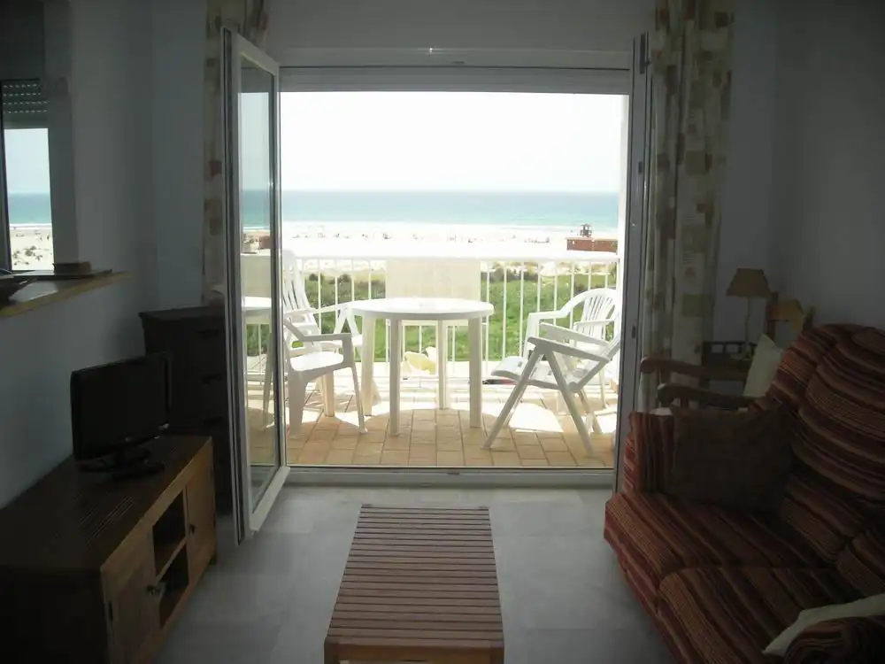 Habitación de Apartamento de alquiler en Conil de la Frontera con Aire acondicionado, Terraza y Amueblado