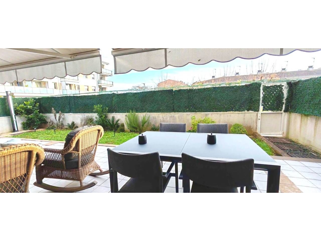 Terrace of Flat for sale in Girona Capital  with Air Conditioner, Heating and Parquet flooring