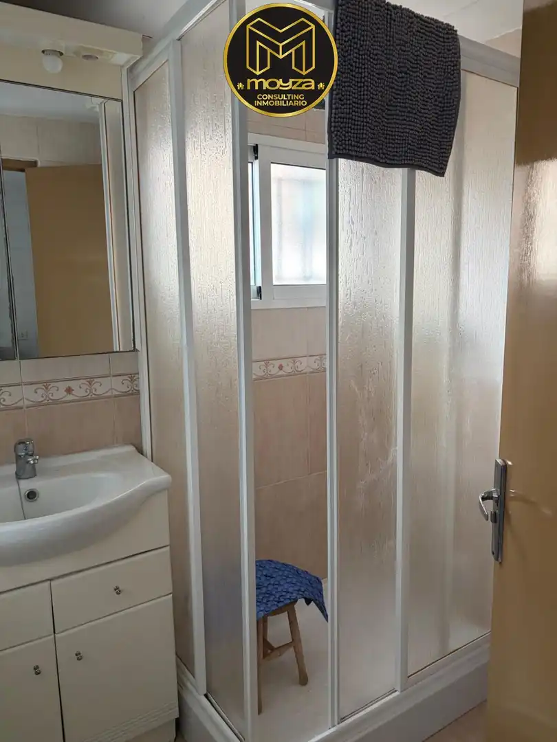 Bathroom of Houses for sale in Cárcheles, Jaén