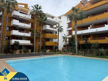Apartment with pool for sale in Playa del Acequión, Náufragos y Rocío del Mar